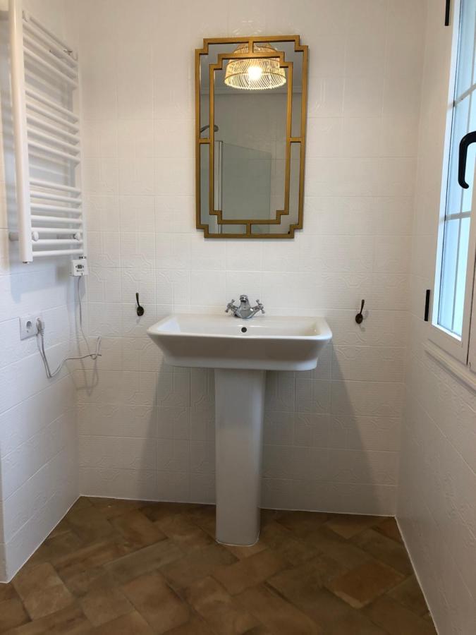La Casita De El Montan Baja Aparthotel Avilés Exteriör bild